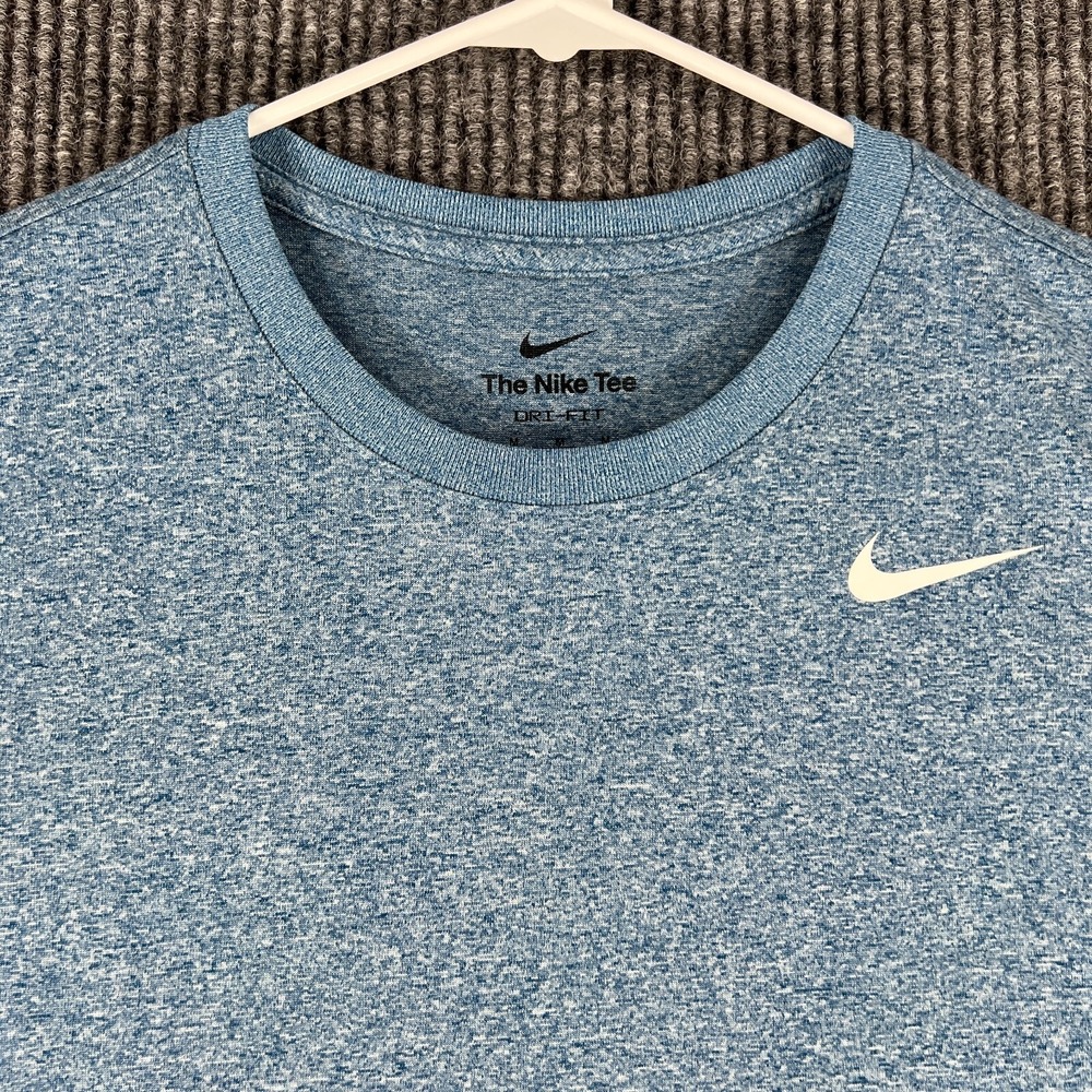 Nike Shirt Womens Medium Blue Short Sleeve Workout‎ Gym Run Lift Activewear